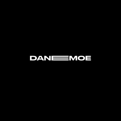 DaneeMoe Logo