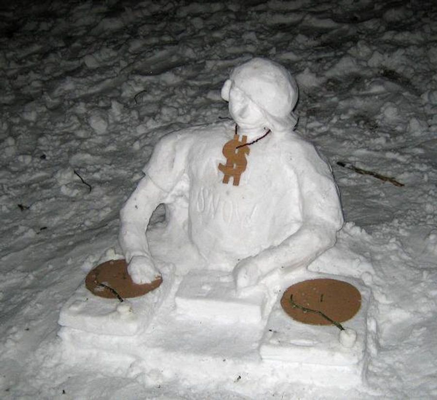 Dj Snowman